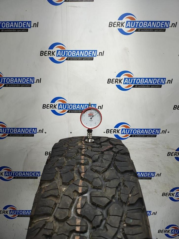 4x BF Goodrich All-Terrain KO2 245/65 R17 111/108S 245/65/17, Auto-onderdelen, Banden en Velgen, Band(en), All Season, 17 inch