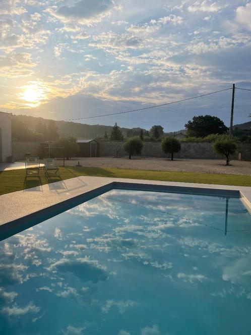 Villa 8/10 personnes en Provence, Vacances, Maisons de vacances | France, Provence et Côte d'Azur, Maison de campagne ou Villa