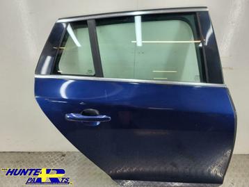Portier RA Volvo V60 Kleurcode 706('10-'18), Enlèvement ou Envoi, Volvo, Porte, Droite