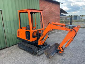 Minigraver Pel-Job 1.0t graafmachine beschikbaar voor biedingen