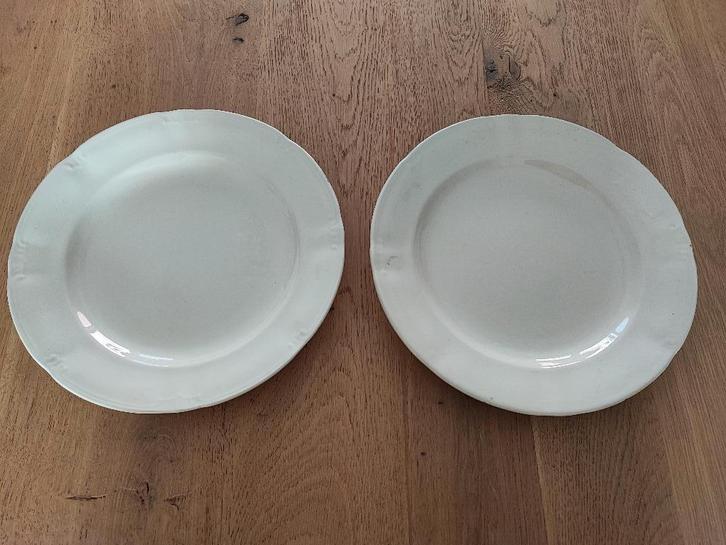 2 oude schotels, taartschotels, hapjesschotels, Antiek en Kunst, Antiek | Servies los, Ophalen of Verzenden