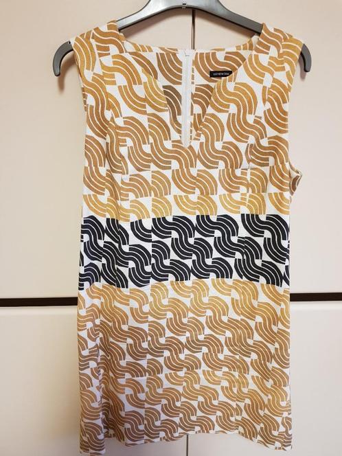 2 dames zomerkleedjes maat 42-44, Kleding | Dames, Jurken, Zo goed als nieuw, Maat 42/44 (L), Blauw, Knielengte, Ophalen