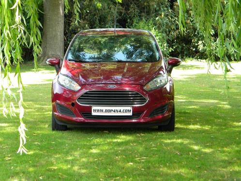 Ford Fiesta 09/2015 81.000 km Distri OK 6990€, Auto's, Ford, Bedrijf, Fiësta, ABS, Airbags, Airconditioning, Bluetooth, Boordcomputer