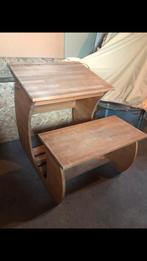 Modern kinderbureau in massief beukenhout, Huis en Inrichting, Bureaus, Ophalen, Zo goed als nieuw, Bureau