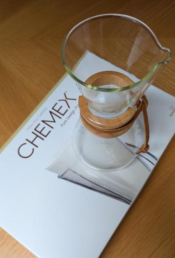 Chemex Classic 3-Cup Coffee Maker + Filters beschikbaar voor biedingen
