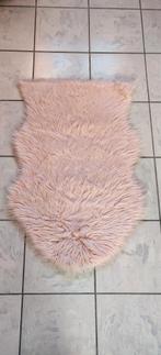 Roze fluffy mat, Huis en Inrichting, Stoffering | Tapijten en Vloerkleden, Ophalen of Verzenden, Zo goed als nieuw