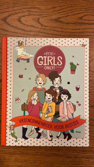 Vriendinnenboek voor besties beschikbaar voor biedingen