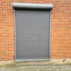 Plusieurs volets : 8 électriques qui fonctionnent 1 à sangle, Enlèvement, Utilisé, Fonctionnement électrique