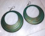 oorbellen schijfjes cirkels goud en groen, Bijoux, Sacs & Beauté, Boucles d'oreilles, Envoi, Or, Autres matériaux