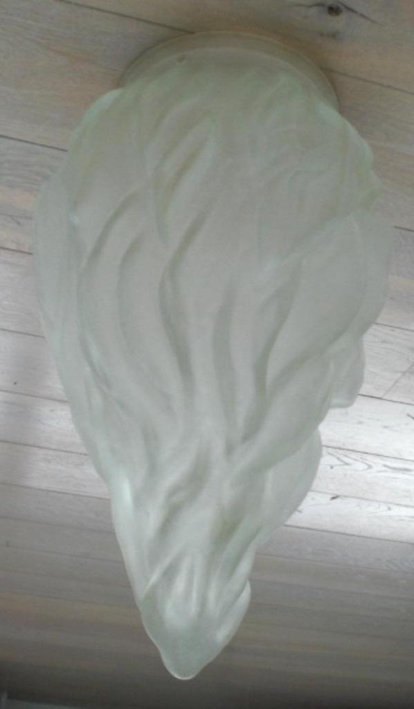 Grote torchiere globe Art Deco satijn opaline glas Onberispe, Huis en Inrichting, Lampen | Hanglampen, Zo goed als nieuw, Minder dan 50 cm