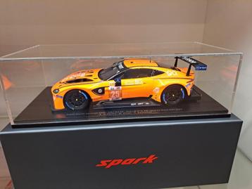 Spark 1:18 Aston Martin Vantage AMR 24H Le Mans 2023 beschikbaar voor biedingen