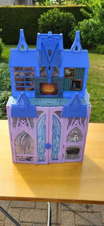 speelkasteel frozen Funville  beschikbaar voor biedingen