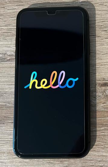 Iphone 11 - 128Go - Nickel - Batterie neuve 🔋 beschikbaar voor biedingen