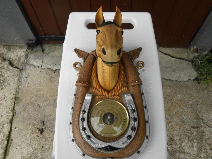 ête de cheval décorative avec baromètre intégré, Dieren en Toebehoren, Overige Dieren-accessoires, Ophalen of Verzenden