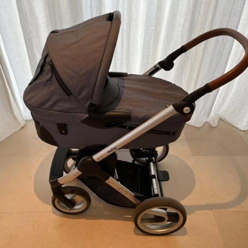 Mutsy buggy met veel accessoires, Kinderen en Baby's, Kinderwagens en Combinaties, Gebruikt, Combiwagen, Mutsy, Met autostoeltje