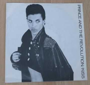 7"  Prince And The Revolution ‎– Kiss  beschikbaar voor biedingen