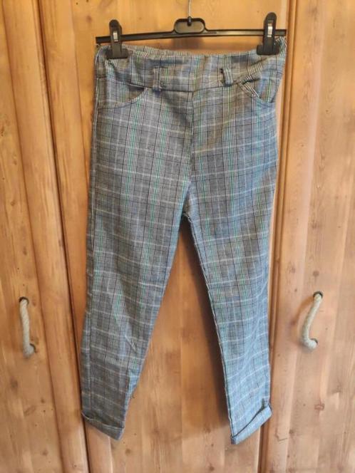 Geruite broek L, Kleding | Dames, Broeken en Pantalons, Zo goed als nieuw, Grijs, Ophalen of Verzenden