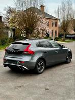 Volvo V40 D2 - R-Design - Full Option - Dealeronderhouden, Auto's, Volvo, Te koop, 2000 cc, Zilver of Grijs, Stadsauto