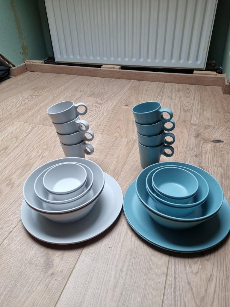 Dinerset voor 8 personen, Ophalen, Zo goed als nieuw