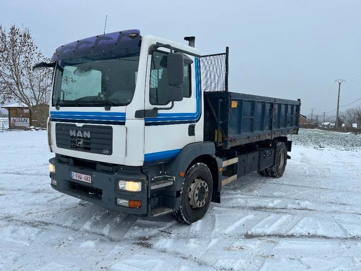 camion, Autos, Camions, Particulier, MAN, Diesel, Euro 4, 2 portes, Boîte manuelle, Blanc, Gris, Propulsion arrière, TVA déductible