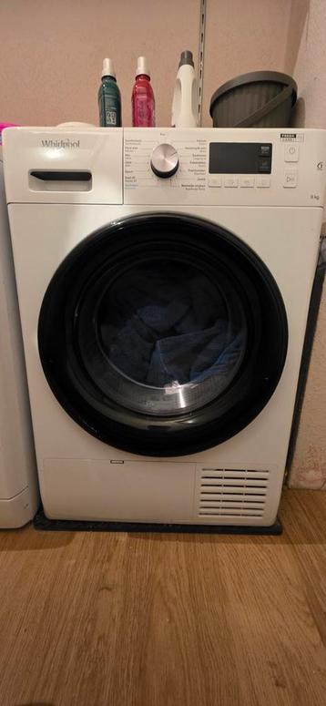 Droogkast 8kilo whirlpool  beschikbaar voor biedingen