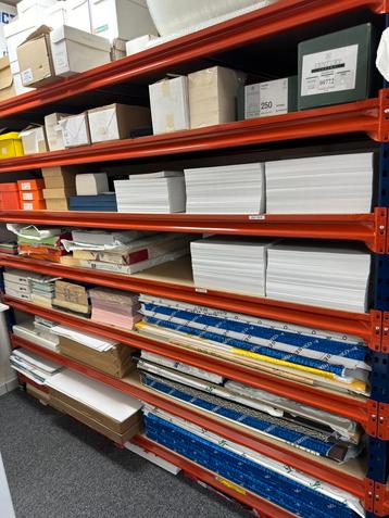 Alle soorten papier nieuw beschikbaar voor biedingen