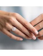 Swarovski sunshine ring in nieuwstaat, Handtassen en Accessoires, Ringen, Ophalen, Nieuw