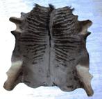 Zgan VEL GESTREEPTE GNU / WILDEBEEST (geen koeienvel), 150 à 200 cm, Enlèvement ou Envoi, Brun, 150 à 200 cm