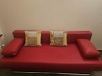 Design rode leren slaapbank, Huis en Inrichting, Ophalen, Zo goed als nieuw, Rood