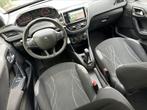 Peugeot 208 1.2 benzine 2015 - 91.000KM - BTW Inclusief Navi, Auto's, Stof, 1199 cc, Beige, Bedrijf