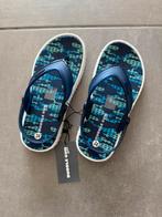Nieuwe teenslippers maat 34, Kinderen en Baby's, Kinderkleding | Schoenen en Sokken, Ophalen, Jongen of Meisje, Overige typen
