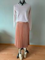 Set rok H&M maat 40en trui, schoenen maat 38, Vêtements | Femmes, Jupes, Enlèvement ou Envoi, Taille 38/40 (M)