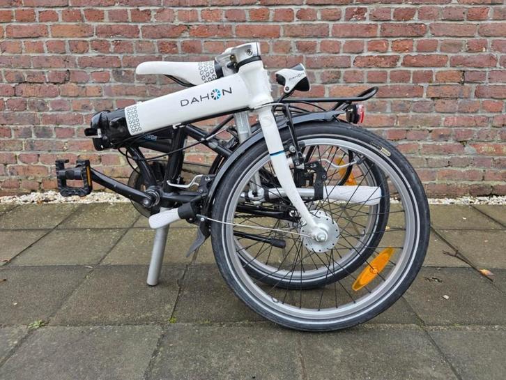 Dahon 7 Vitesses Nexus (Roue Dynamo Led), Vélos & Vélomoteurs, Vélos | Vélos pliables, Comme neuf, Dahon, Vitesses, Enlèvement