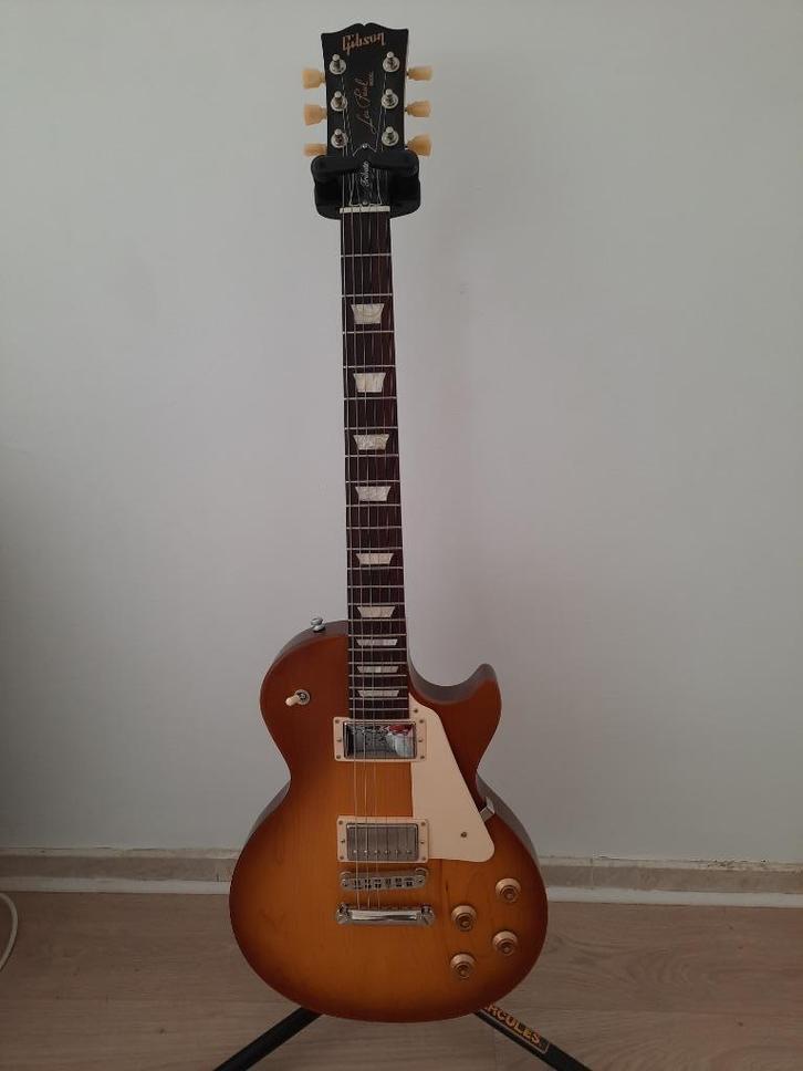 Gibson Les Paul Tribute Honeyburst, Muziek en Instrumenten, Snaarinstrumenten | Gitaren | Elektrisch, Zo goed als nieuw, Solid body