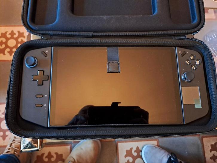 Lenovo Legion Go 1TO, Games en Spelcomputers, Spelcomputers | Overige, Ophalen of Verzenden