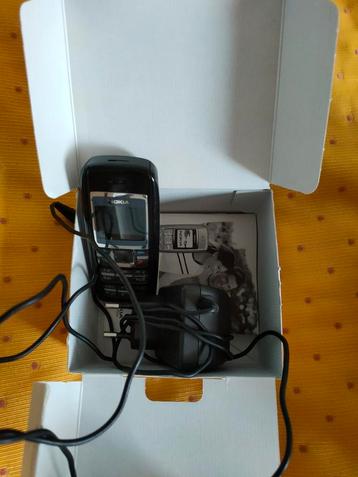 2 toestellen Nokia 1600, in originele dozen, met laders en beschikbaar voor biedingen