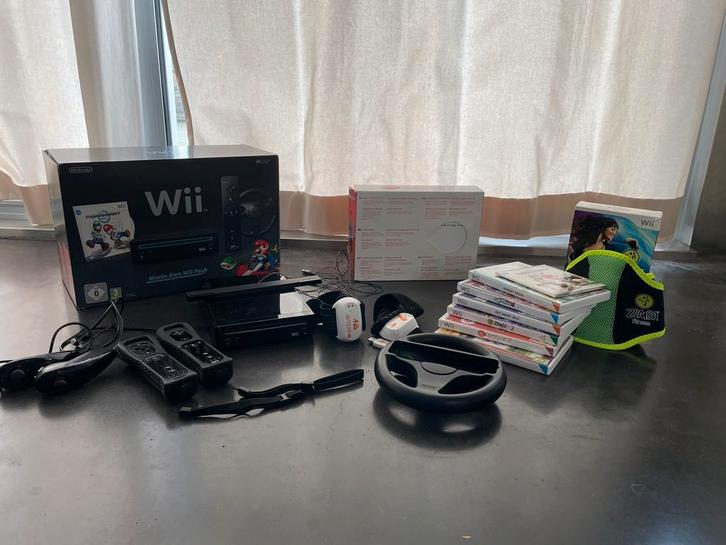 Wii + Wii Wheel + 7 spellen, Consoles de jeu & Jeux vidéo, Consoles de jeu | Nintendo Wii, Comme neuf, Avec 2 manettes, Avec jeux