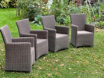 4 grijze wicker "Life" tuinstoelen – stevig & comfortabel beschikbaar voor biedingen