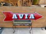 Emaille reclamebord Avia, Verzamelen, Ophalen, Zo goed als nieuw, Reclamebord