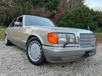 Mercedes W126-Type 2-300SE/1988/Oldtimer/702 argent fumé, 132 kW, 5 places, Berline, Beige