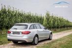 Mercedes-Benz C 200 Bluetec / AVANTGARDE / CAMÉRA DE STATION, Autos, 5 places, Carnet d'entretien, Cuir et Tissu, 1598 cm³