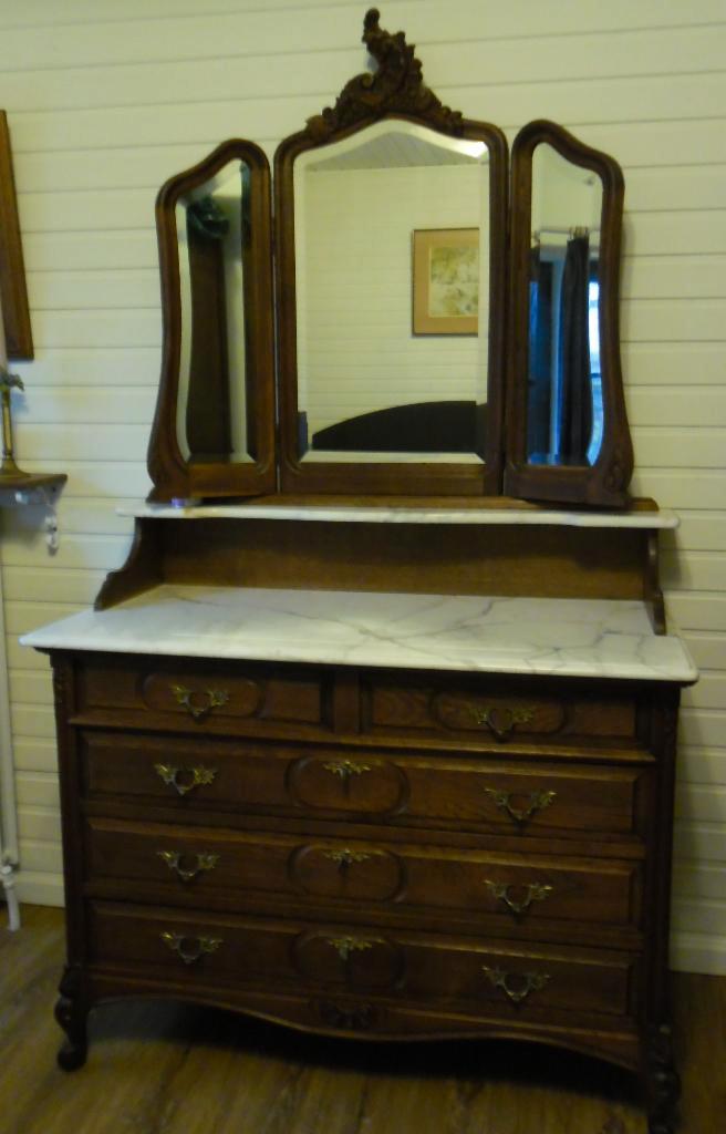 Prachtige Antieke 19 de -eeuwse Louis XV slaapkamer., Huis en Inrichting, Slaapkamer | Complete slaapkamers, Gebruikt, Twijfelaar