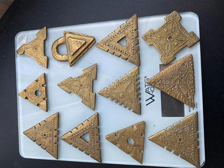 12 Ashanti-goudgewichten 1810 serie 19, Antiek en Kunst, Antiek | Brons en Koper, Brons, Ophalen of Verzenden