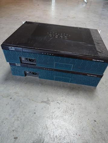 2 x Cisco 2900 series routers, Enlèvement