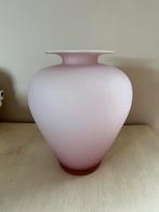 Vase rose en opaline neuf, Maison & Meubles, Accessoires pour la Maison | Vases, Neuf