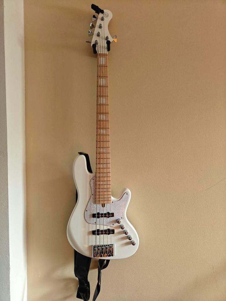 cort NJS5, Muziek en Instrumenten, Snaarinstrumenten | Gitaren | Bas, Nieuw, Elektrisch, 5-snarig, Ophalen