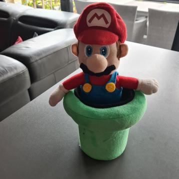 Nintendo Super Mario knuffel.