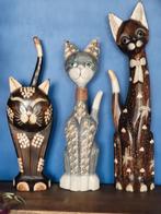 Chats en bois d'Indonésie peints à la main, Antiquités & Art, Art | Sculptures & Bois, Enlèvement ou Envoi