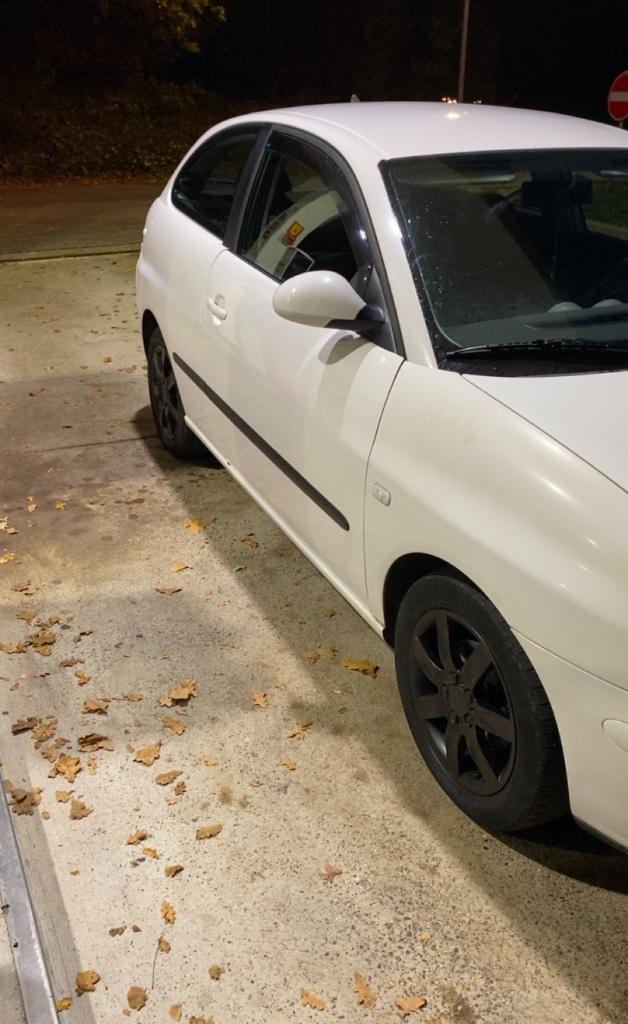 Seat Ibiza te koop 1.4 automaat benzine euro 4, Auto's, Seat, Particulier, Ibiza, Elektrische ramen, Mistlampen, Radio, Zetelverwarming
