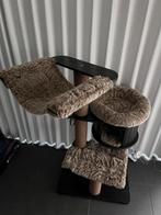 Krabpaal met nestje, Enlèvement, Utilisé, Griffoir